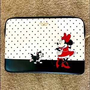 MINNIE KATE SPADE laptop case.